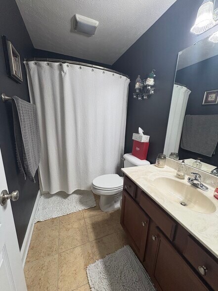 Building Photo - 36 Teak Wood Ct