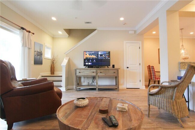 Building Photo - 1503 Mariners Cir