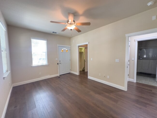 Building Photo - 55 and Older Community -  $500 OFF FIRST MONTH RENT MOVE IN SPECIAL!!!!