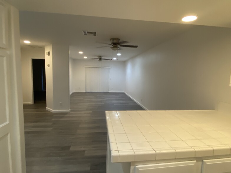 Building Photo - 66651 Ironwood Dr