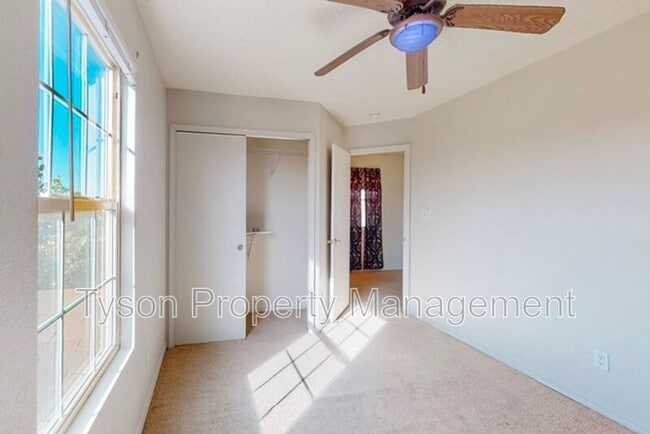 Building Photo - 1934 Tierra De La Luna Dr SW