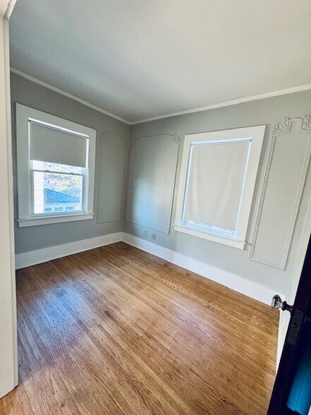 Master Retreat - 56 Empire Blvd