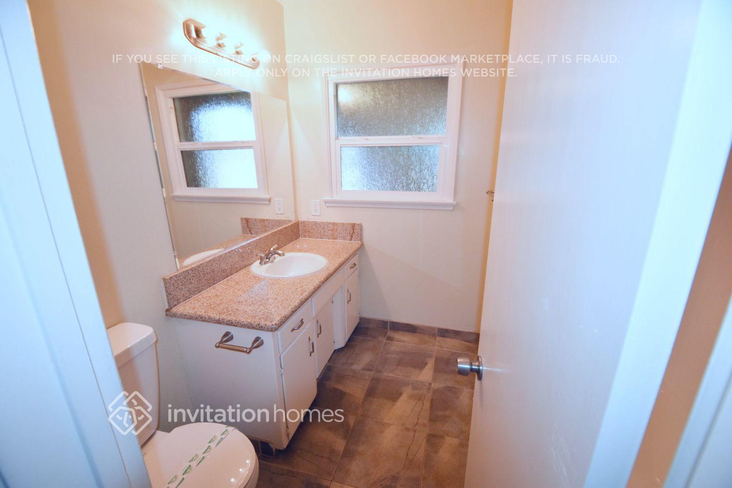 Building Photo - 6602 Montclair Dr