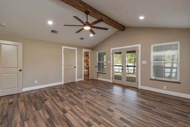 Building Photo - 9126 Lazy Ln