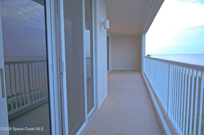 Building Photo - 2095 Jimmy Buffett Mem Hwy