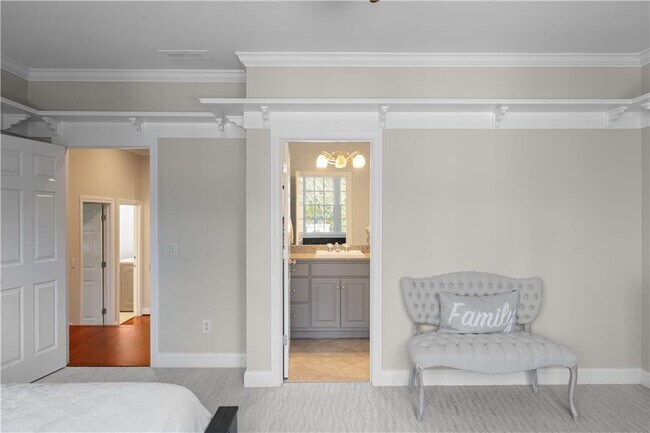 Building Photo - 980 Fenimore Cir