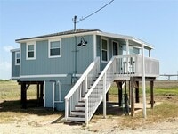 Building Photo - 738 Caisson St