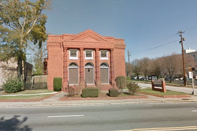 Building Photo - 112 Lamar St
