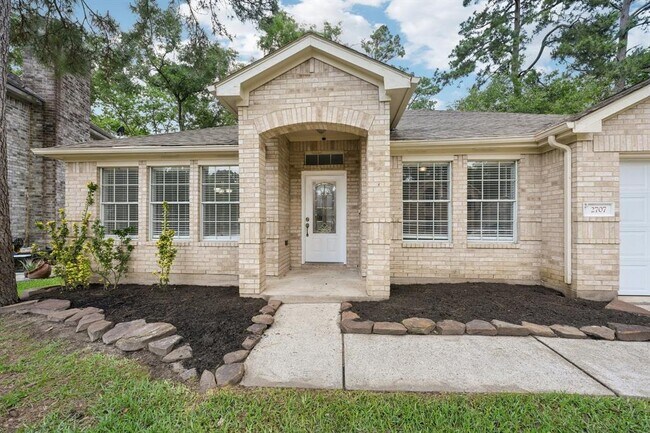 Building Photo - 2707 Shawna Lyn Dr