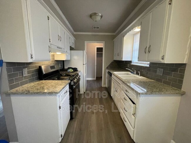 Building Photo - 3603 Willow Springs Dr