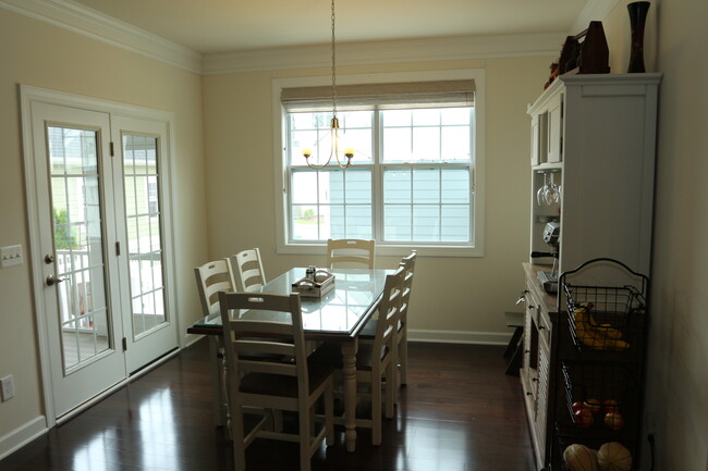 Great breakfast nook with lots of natural light! - 681 Fielding Run Dr