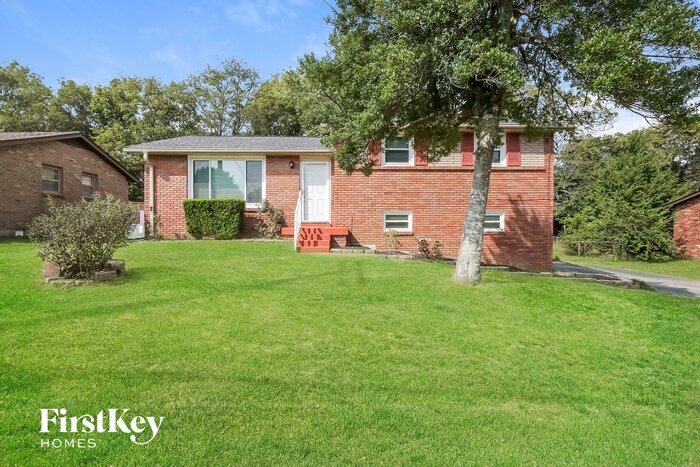 Primary Photo - 3710 Plantation Dr
