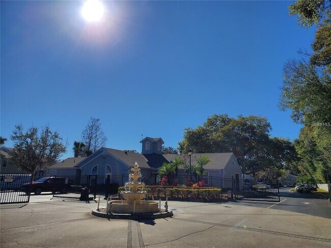 Building Photo - 1610 Columbia Arms Cir