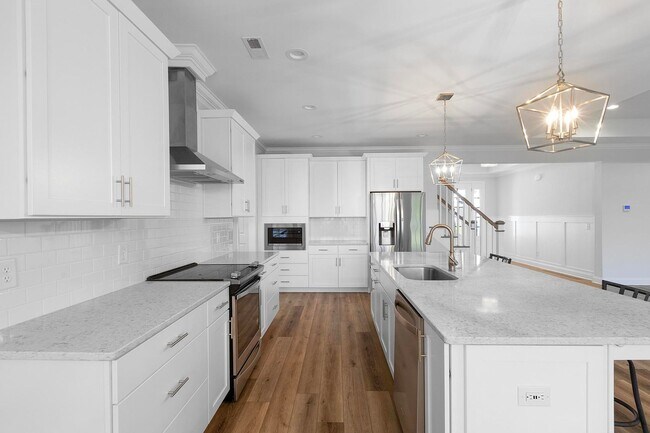 Building Photo - Dream Home in Hampstead!