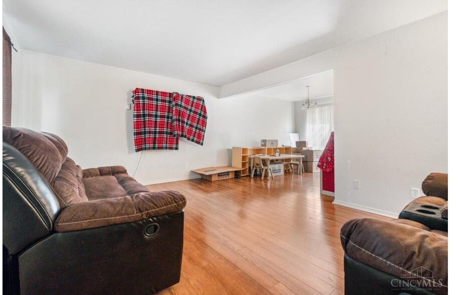 Building Photo - 3167 Westbrook Dr