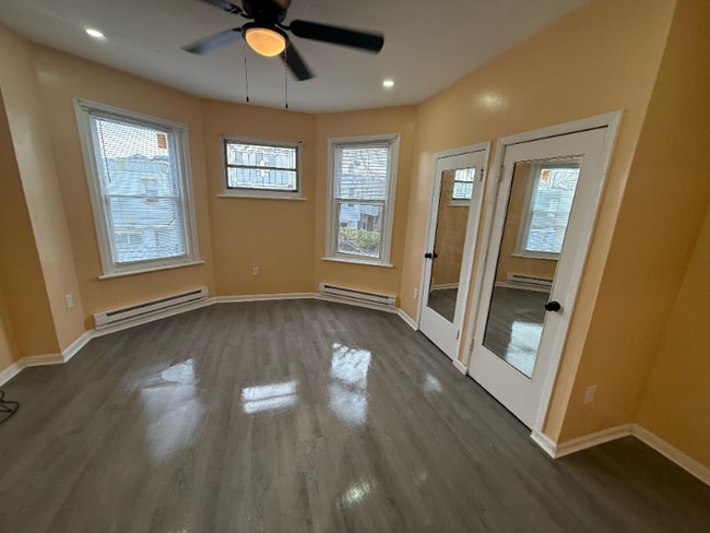 Building Photo - 6024 Christian St