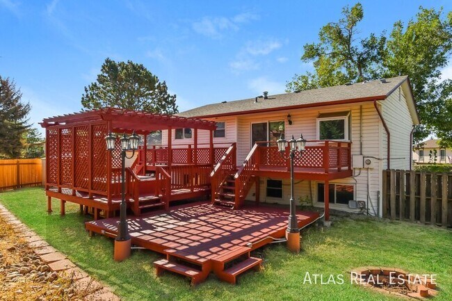 Building Photo - 4830 Ranch Dr
