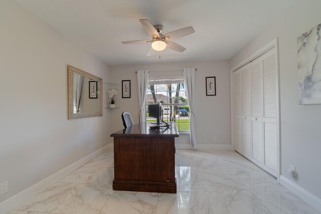 Building Photo - 13660 Folkestone Ct