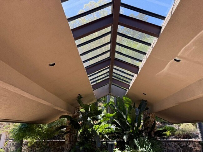 Building Photo - Pleasanton 4 bed / 4 bath Ultra-Private 1.3-Acre Sanctuary with Panoramic Views, pool and spa