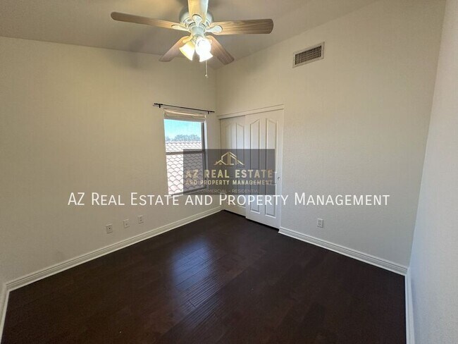 Building Photo - 1150 S Cholla St