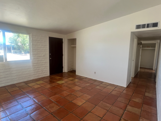 Building Photo - 7410 N Patriot Dr