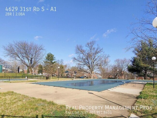 Building Photo - 4629 31st Rd S