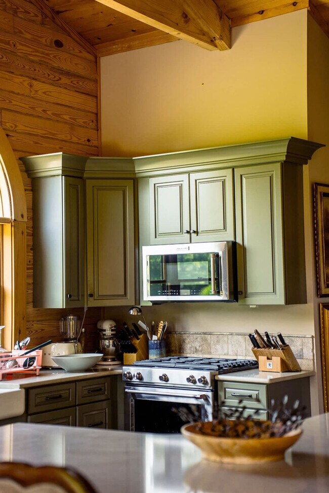 Building Photo - 7223 Ferry Rd