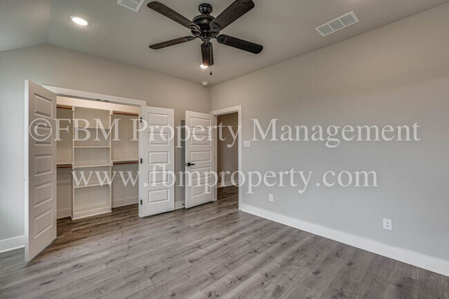 Building Photo - 920 Cooksey Ct