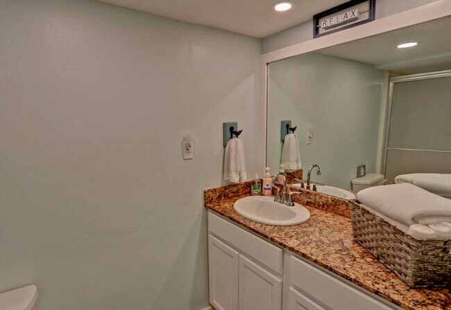 Building Photo - 200 Padre Blvd