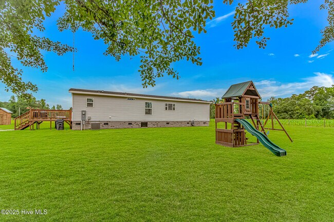 Building Photo - 198 Kinlaw Dr