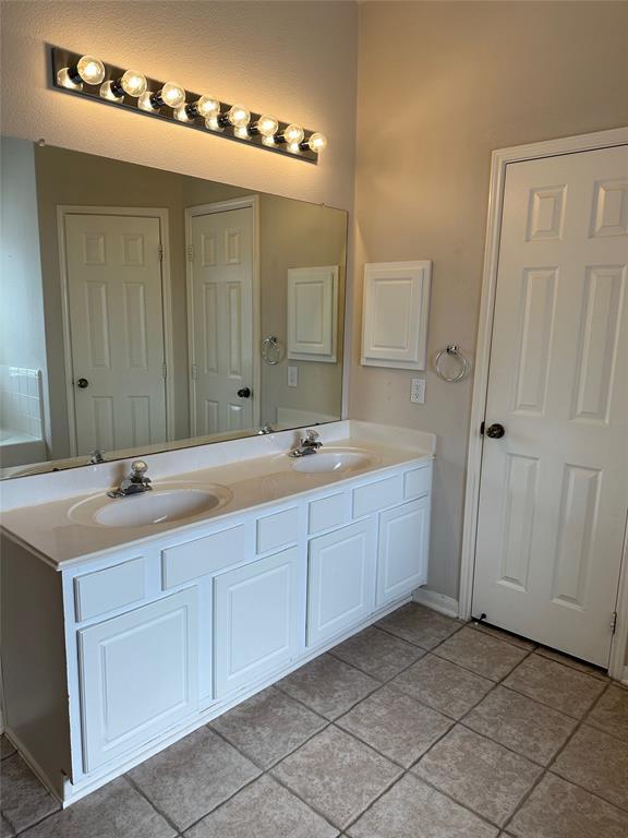 Building Photo - 13615 Braydon Bend Dr