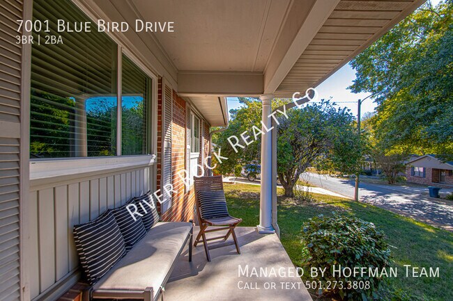 Building Photo - 7001 Blue Bird Dr
