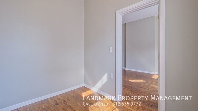 Building Photo - 2130 W Cermak Rd