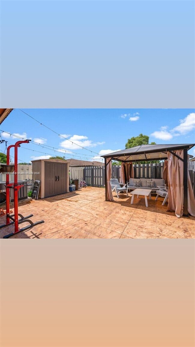 Building Photo - 11112 SW 236th Terrace