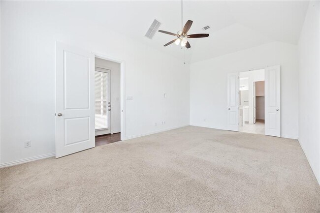 Building Photo - 1329 Marina Grand Terrace