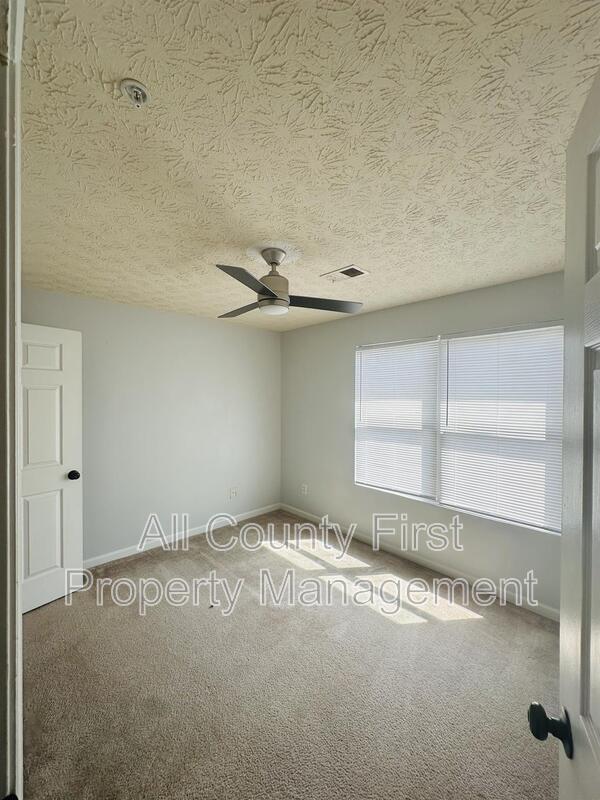 Building Photo - 5303 Fairington Club Dr