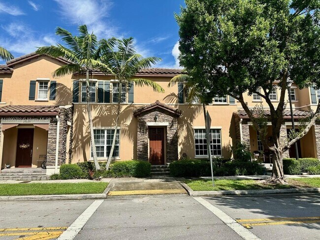 Primary Photo - 17021 SW 94th Terrace
