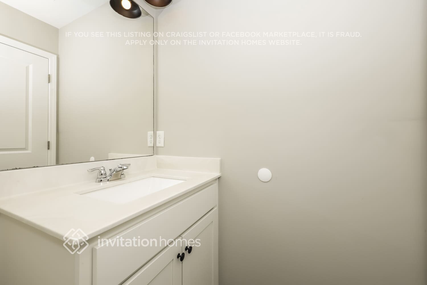 Building Photo - 1047 Lonergan Cir