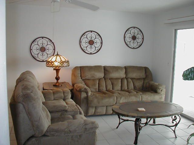 Building Photo - 1714 Bikini Ct