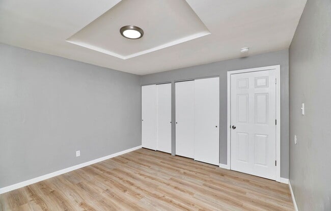 Building Photo - 7006 Shelton Ct