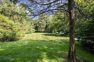 Building Photo - 72 Ledge Rd