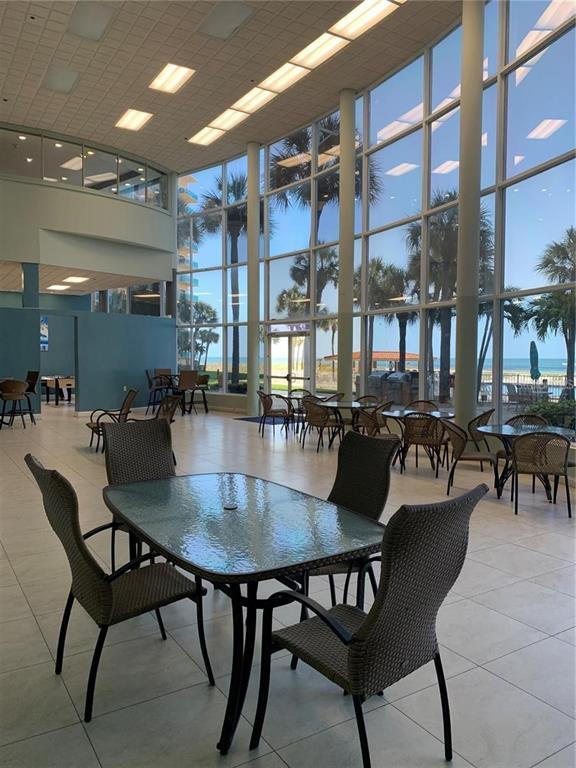 Building Photo - 880 Mandalay Ave