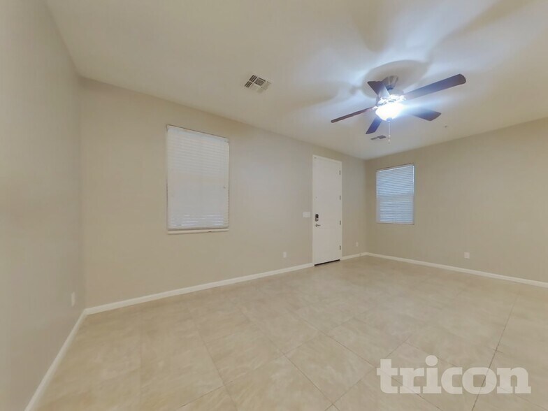 Building Photo - 12586 W Steed Ridge