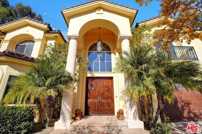 Building Photo - 13045 Ripple Creek Ln