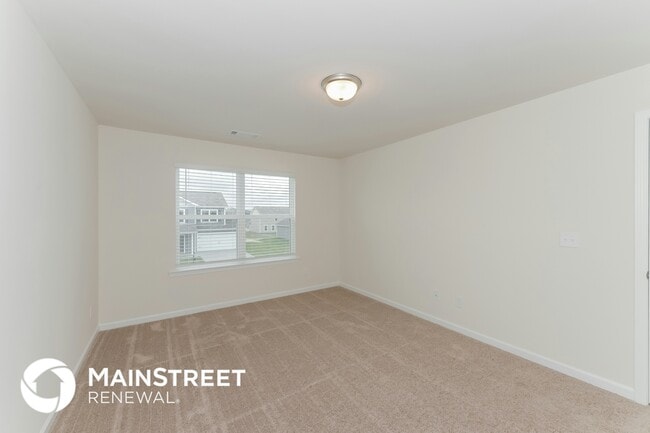 Building Photo - 2714 Swarm Ct