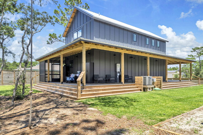 Building Photo - 132 Foxmeyer Dr
