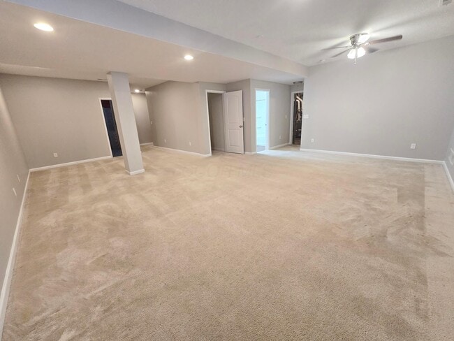 Building Photo - 2132 Canter St