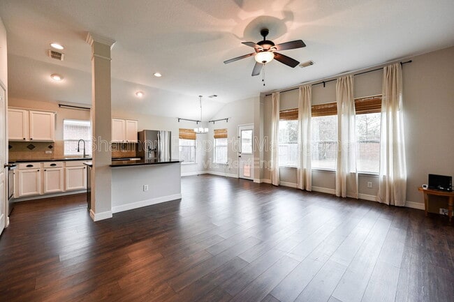 Building Photo - 10947 Redstone Ct