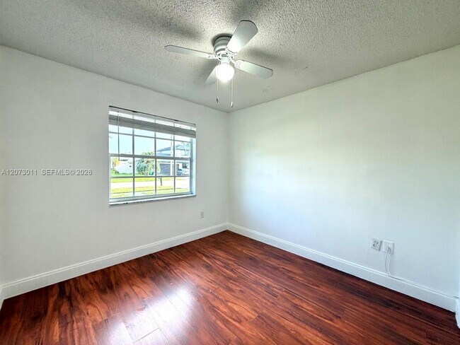 Building Photo - 11641 NW 42nd St