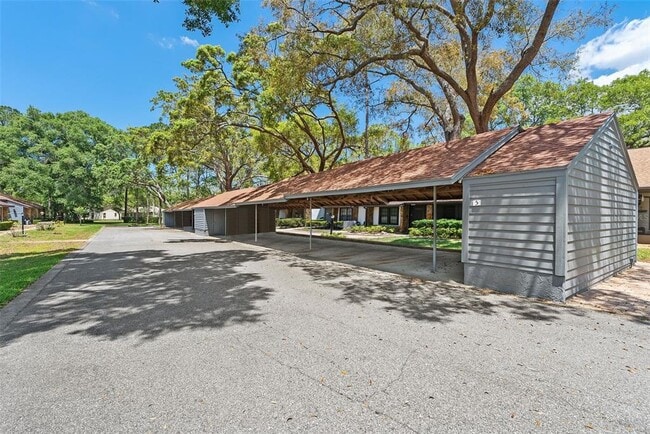 Building Photo - 2123 Sea Pines Ct